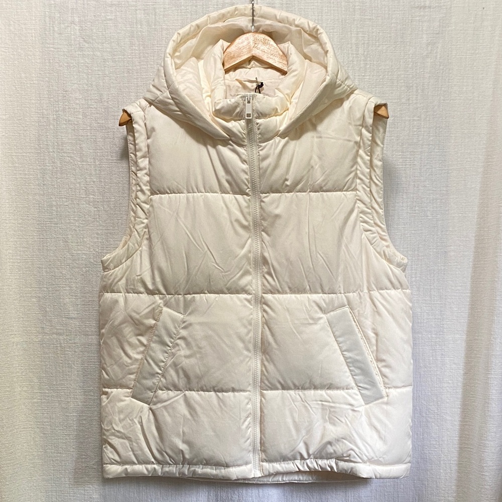 Bluenotes Hooded Puffer Vest